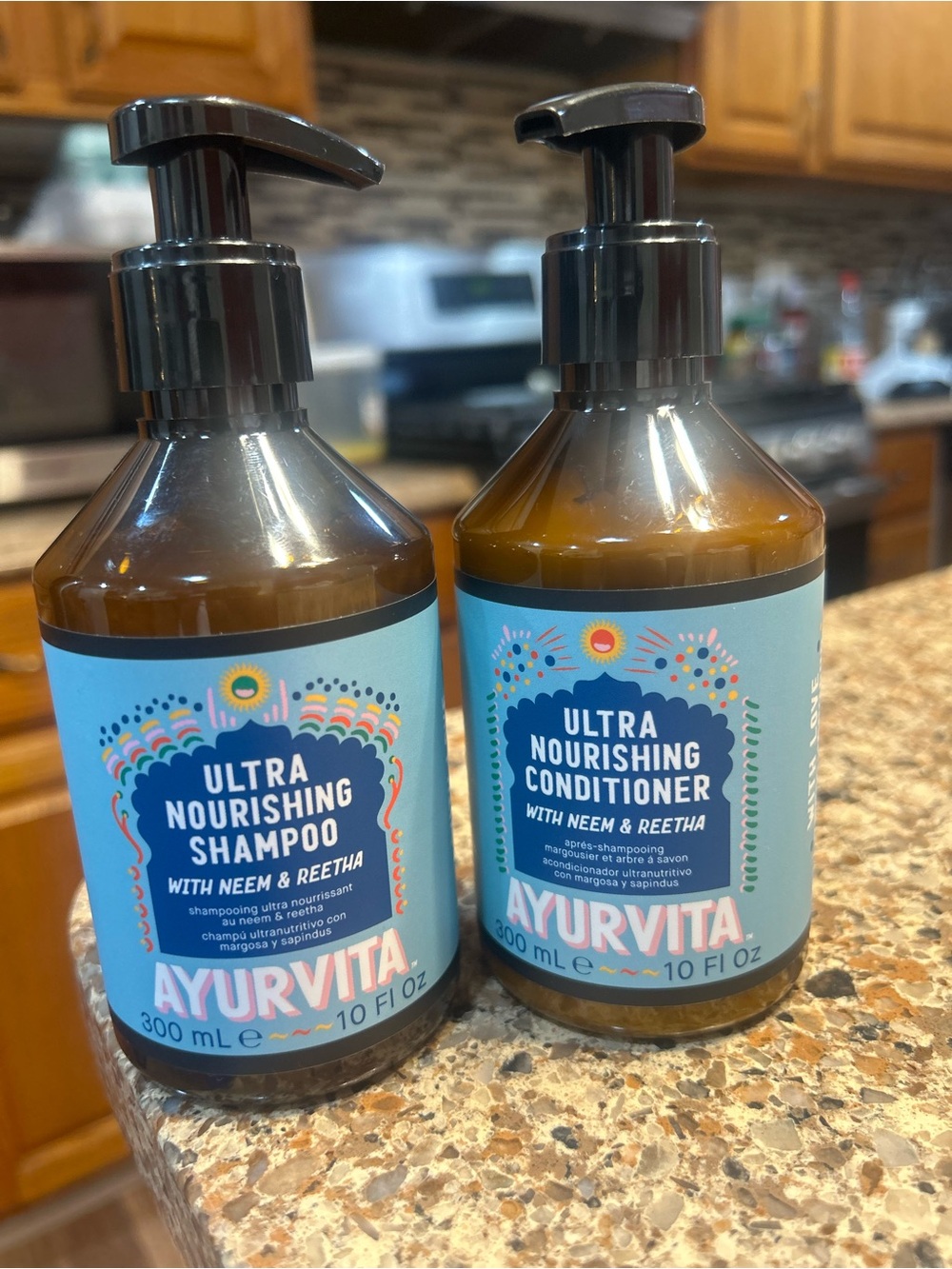 Ayurvita Ultra Nourishing Shampoo & Conditioner Set - Blue